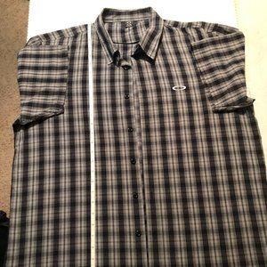 Mens Oakley Button Down Shirt Short Sleeve Size Large LIKE NEW!